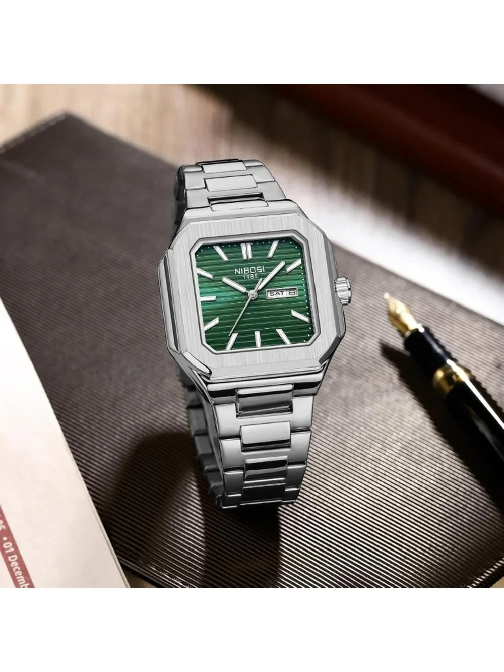 Nibosi Men's Silver Green Analog Quartz Stainless Steel Waterproof Square Watch